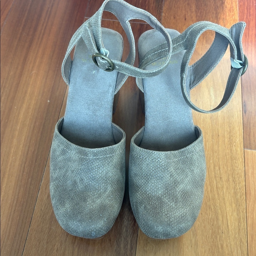 White Mountain platforms - Picture 2 of 10
